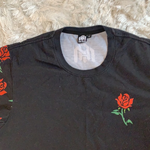 Graphic T Shirt - Picture 2 of 4